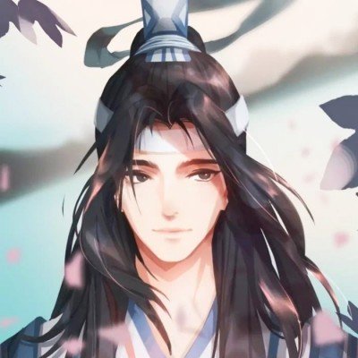 枪击发生时特朗普旁的华裔女记者是谁